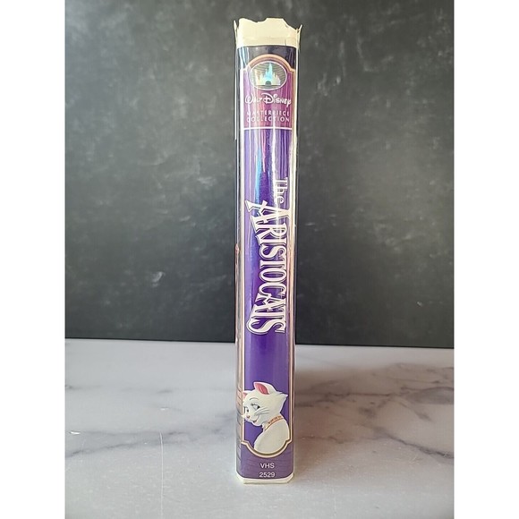 The Aristocats (VHS, 1996) - Picture 7 of 10